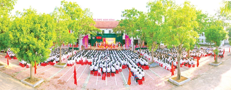 Hàm Rồng - 50 năm trưởng thành và tự hào