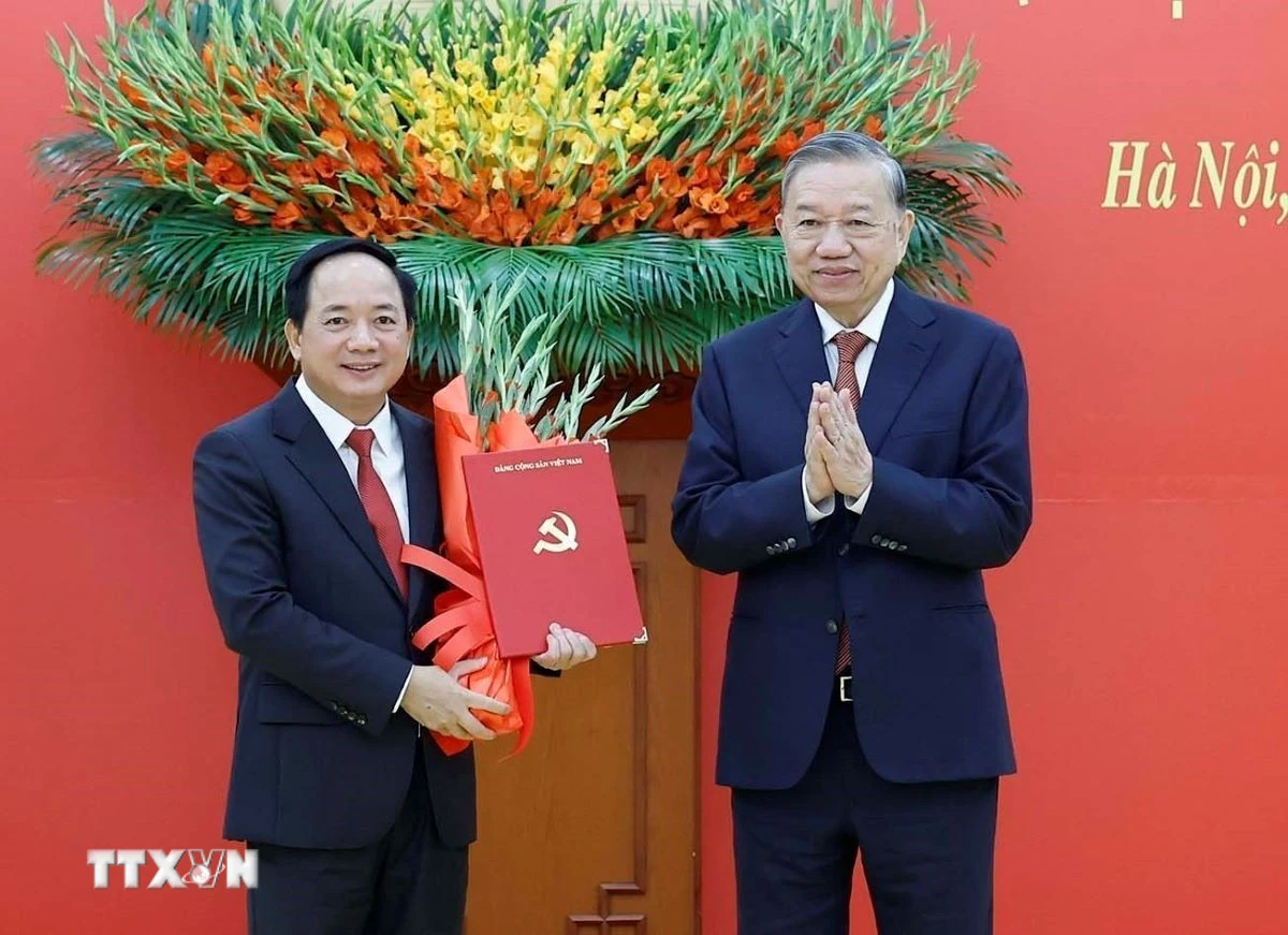 Đồng chí Trịnh Văn Quyết giữ chức Trưởng Ban Tuyên giáo và Dân vận Trung ương