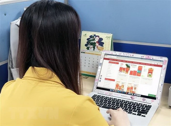 Bộ Công Thương: Phát hiện có hàng giả, trong vòng 24 giờ phải dỡ bỏ gian hàng