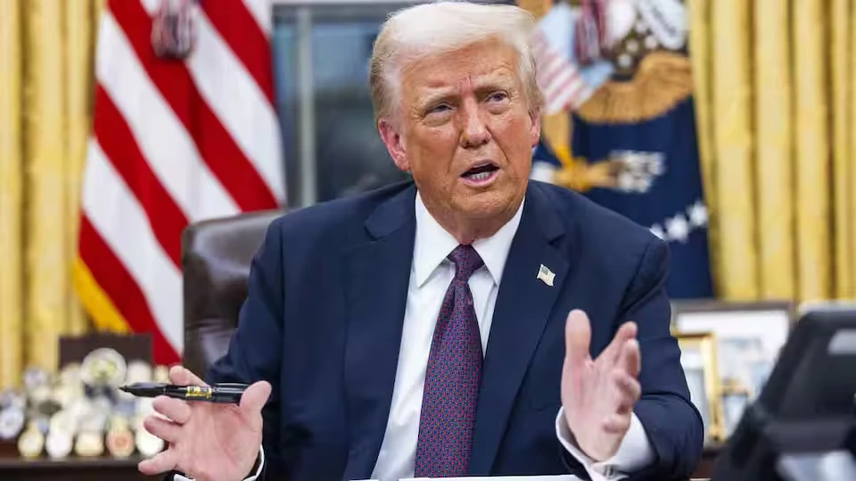 Tỷ lệ ủng hộ Tổng thống Mỹ Donald Trump giảm xuống mức thấp nhất trong nhiệm kỳ thứ hai