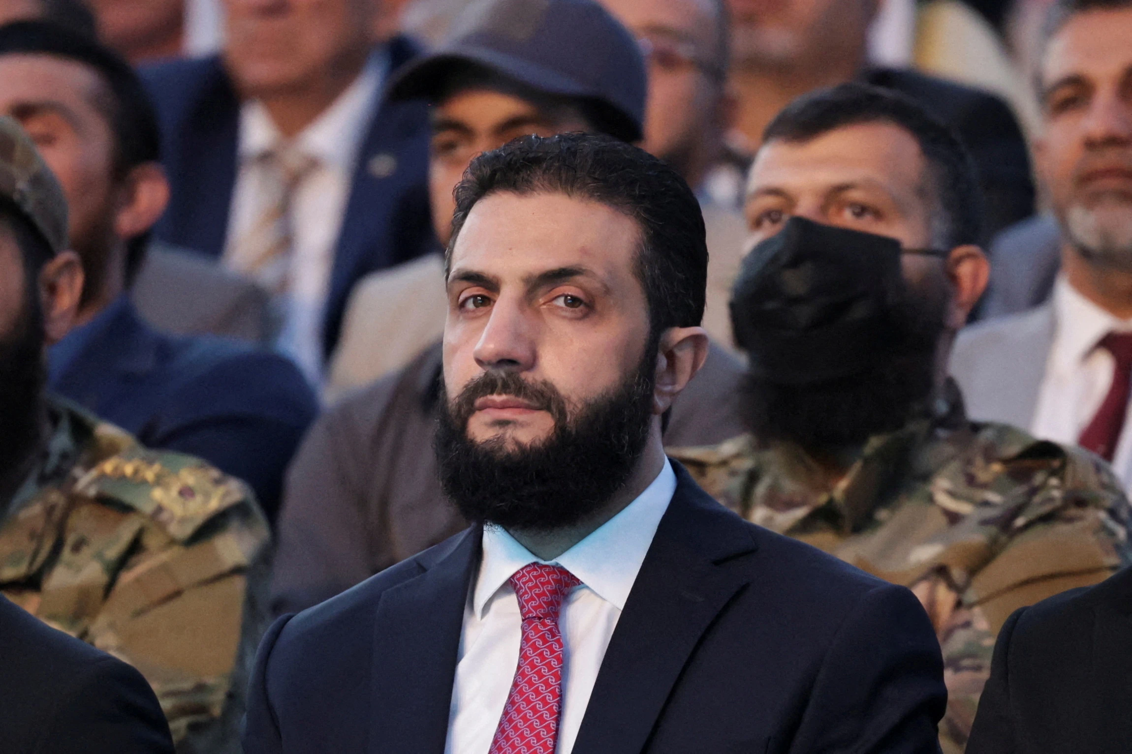 Syria tấn công phủ đầu IS ngay trước chuyến đi lịch sử của tổng thống Ahmed al-Sharaa đến Mỹ