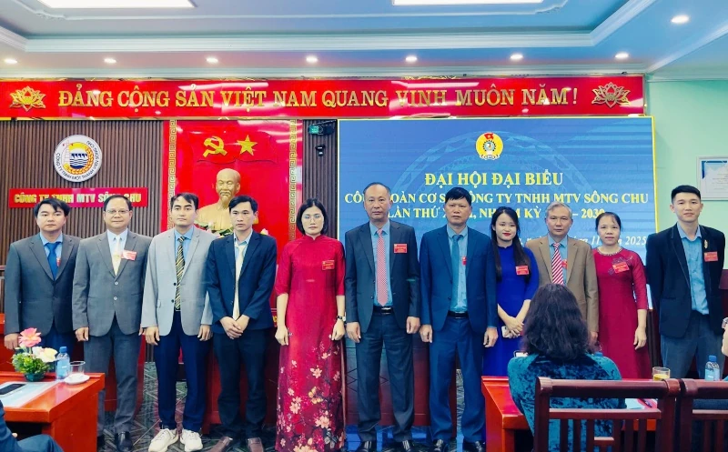 Đổi mới nội dung, phương thức hoạt động, xây dựng Công đoàn Công ty TNHH MTV Sông Chu vững mạnh