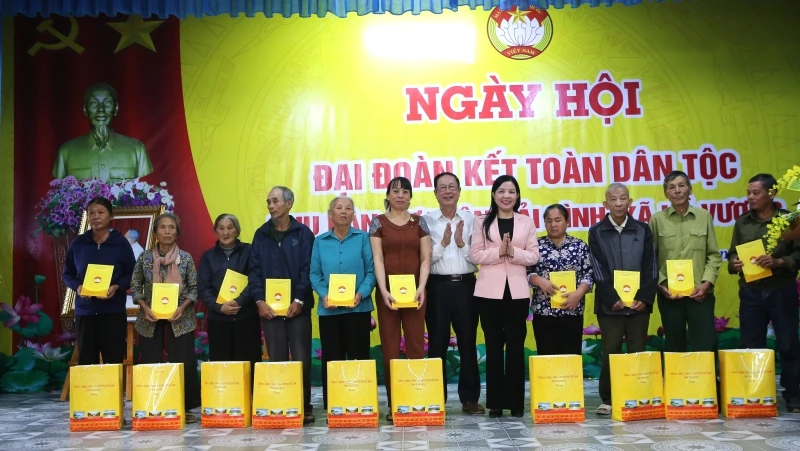 Xây dựng Hải Bình thành khu dân cư “sáng - xanh - sạch - đẹp - an toàn”