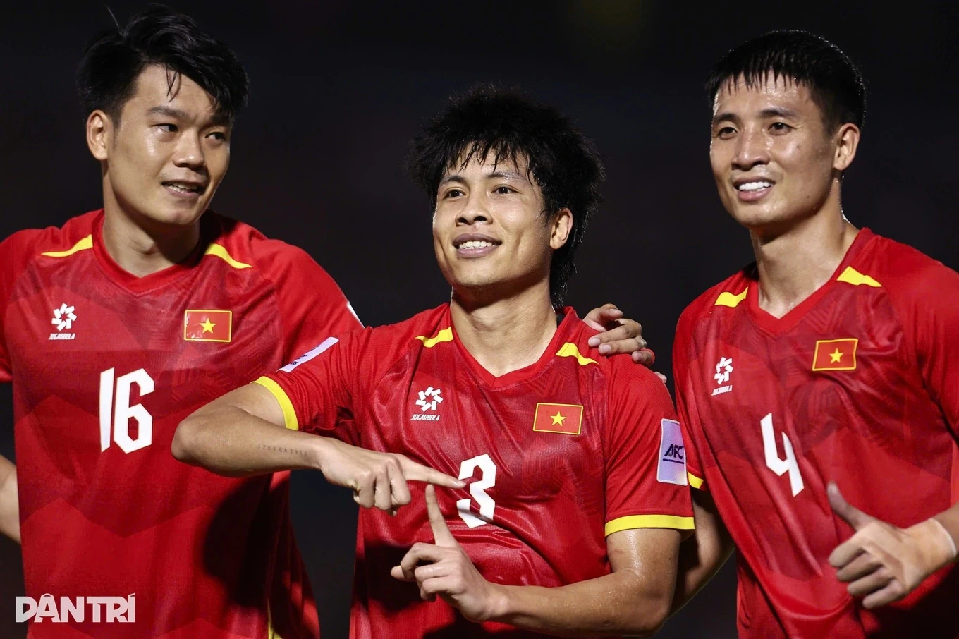 Văn Thuận góp công giúp U23 Việt Nam thắng U23 Trung Quốc; 5 cầu thủ Real Madrid bất mãn với HLV Xabi Alonso