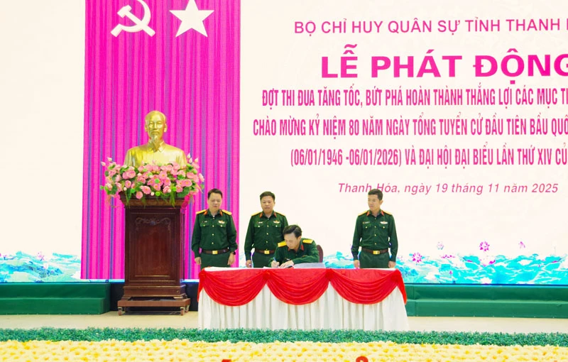 Bộ CHQS tỉnh Thanh Hóa phát động thi đua tăng tốc, bứt phá