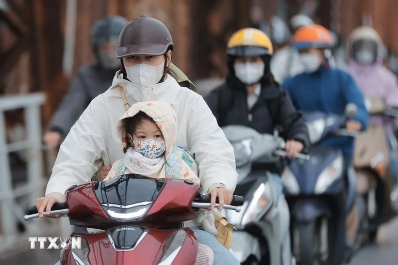 Không khí lạnh tràn về, miền Bắc rét sâu, Trung Bộ mưa đặc biệt lớn
