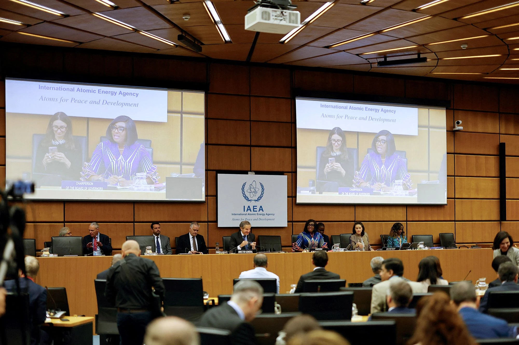 IAEA yêu cầu Iran hợp tác ngay lập tức về chương trình hạt nhân