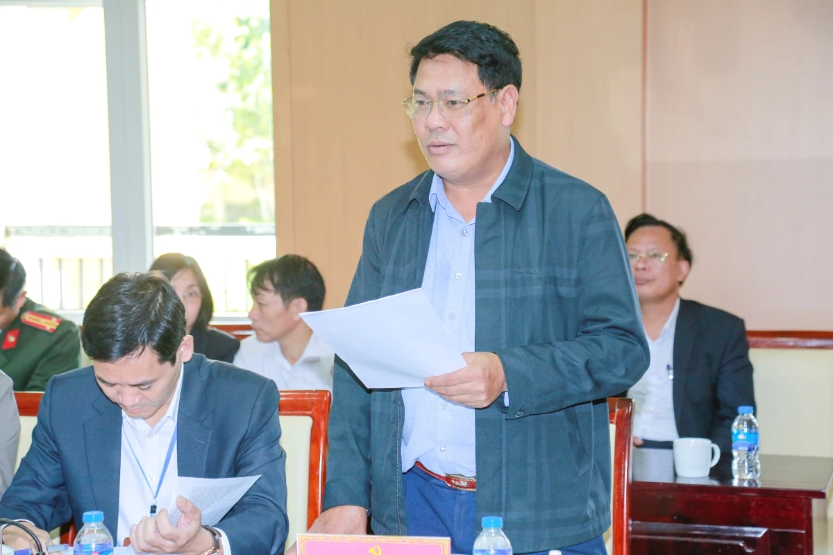 Phó Bí thư Tỉnh ủy, Chủ tịch Ủy ban MTTQ tỉnh Trịnh Tuấn Sinh làm việc với các xã Ngọc Trạo, Vân Du, Kim Tân