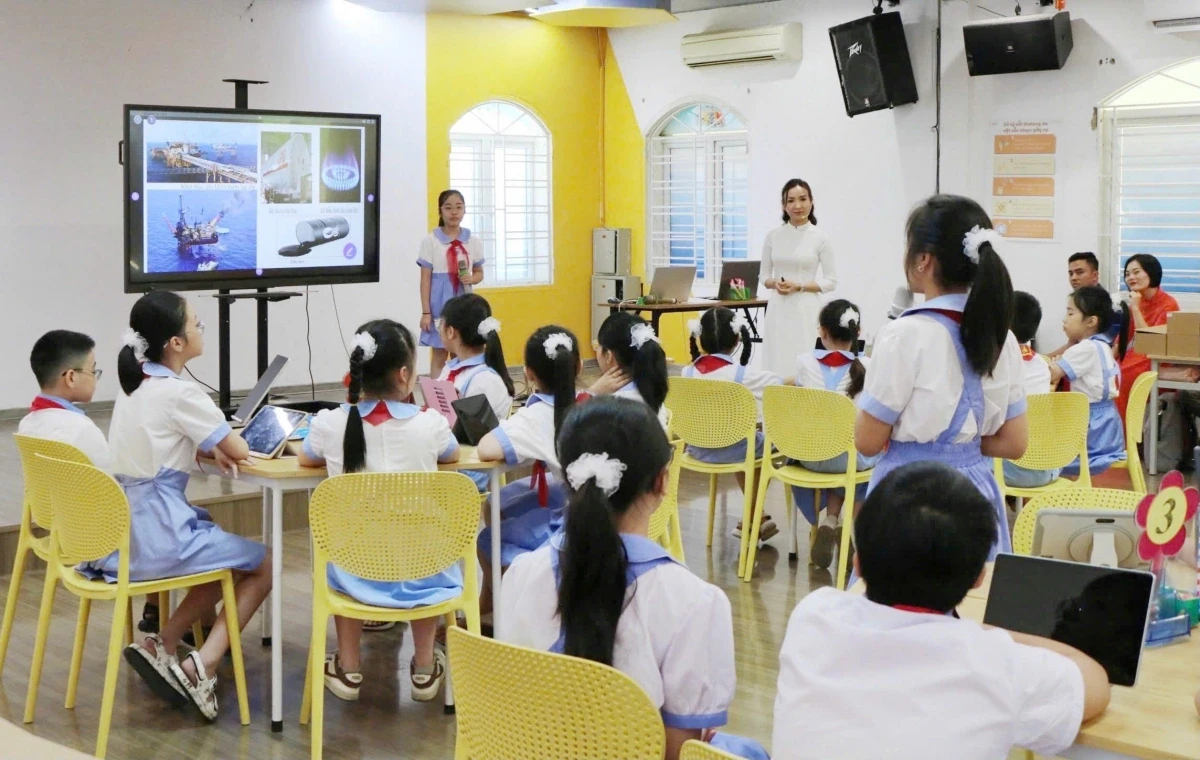 Dự kiến thí điểm giáo dục trí tuệ nhân tạo trong trường phổ thông từ tháng 12/2025