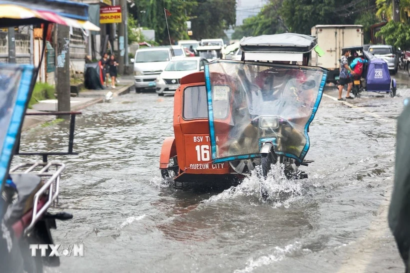 Áp thấp nhiệt đới đã mạnh lên thành bão trên vùng biển Philippines