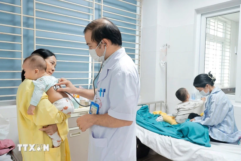 Bộ Y tế: Nhiều ca mắc cúm, tay chân miệng phải nhập viện tuyến cuối