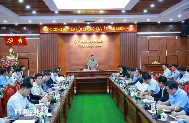 Thủ tướng: Triển khai chiến dịch Quang Trung thần tốc dựng lại nhà cho đồng bào bị thiên tai