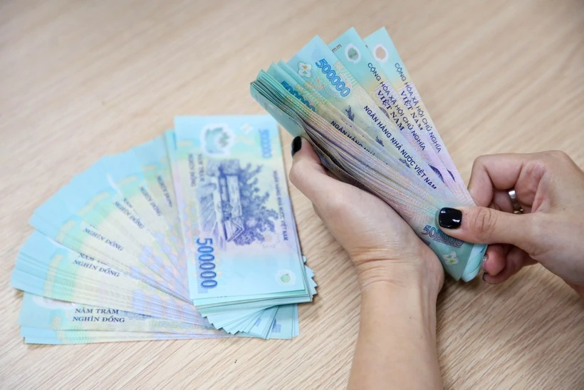 Hoàn tất việc chi trả tiền chế độ cho cán bộ nghỉ việc theo Nghị định 178