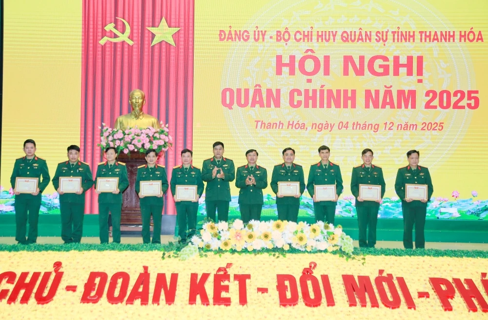 Hội nghị quân chính năm 2025