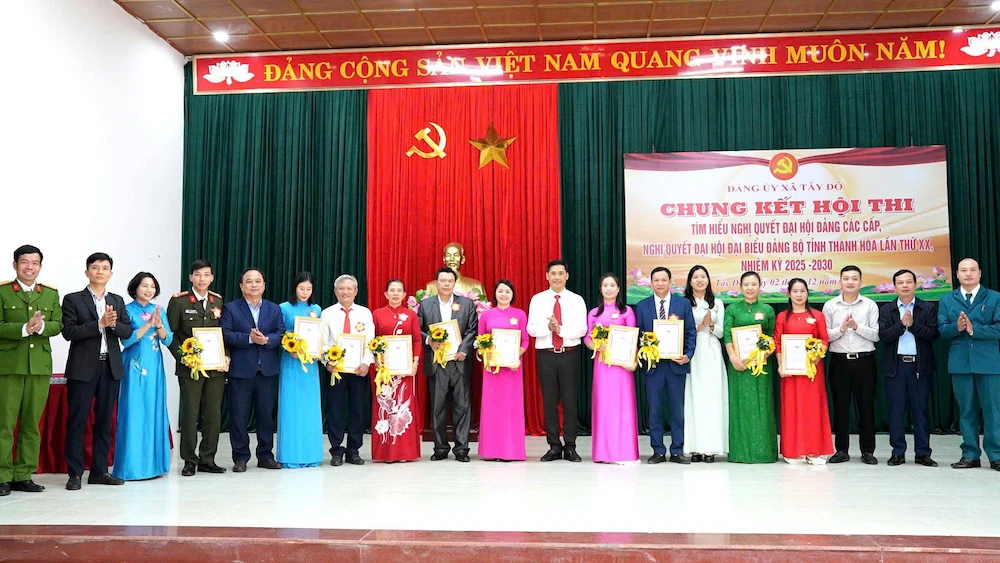 Chung kết Cuộc thi tìm hiểu Nghị quyết Đại hội Đảng bộ các cấp tại xã Tây Đô