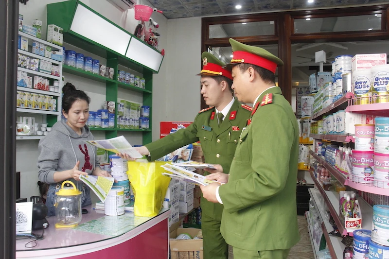 Tập huấn, hướng dẫn tuyên truyền cho các chủ tàu và người dân về PCCC