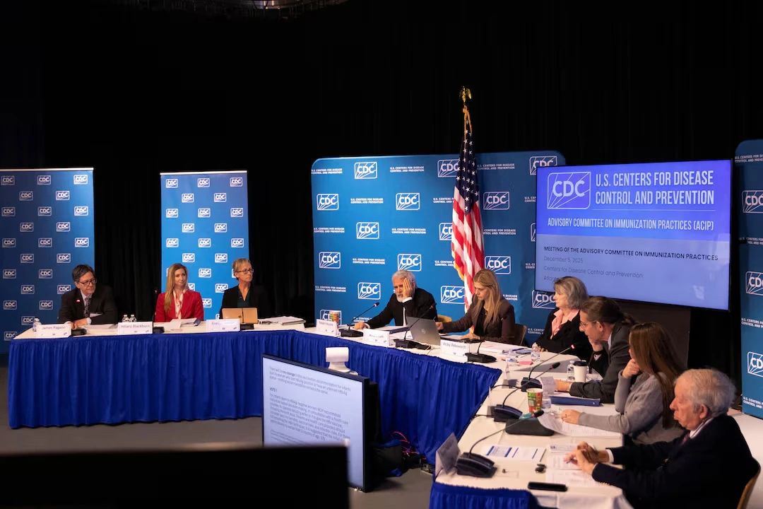 Mỹ gây sốc khi rút khuyến cáo tiêm vắc xin viêm gan B cho trẻ sơ sinh