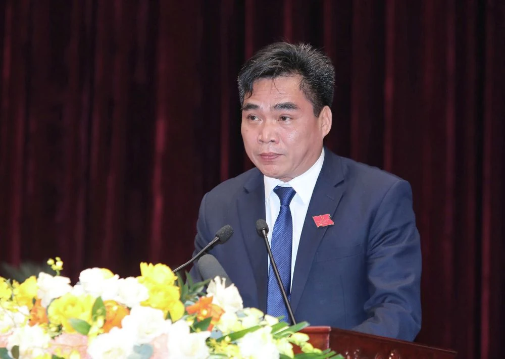 Đại biểu HĐND tỉnh tiếp tục “hiến kế” thực hiện mục tiêu phát triển năm 2026