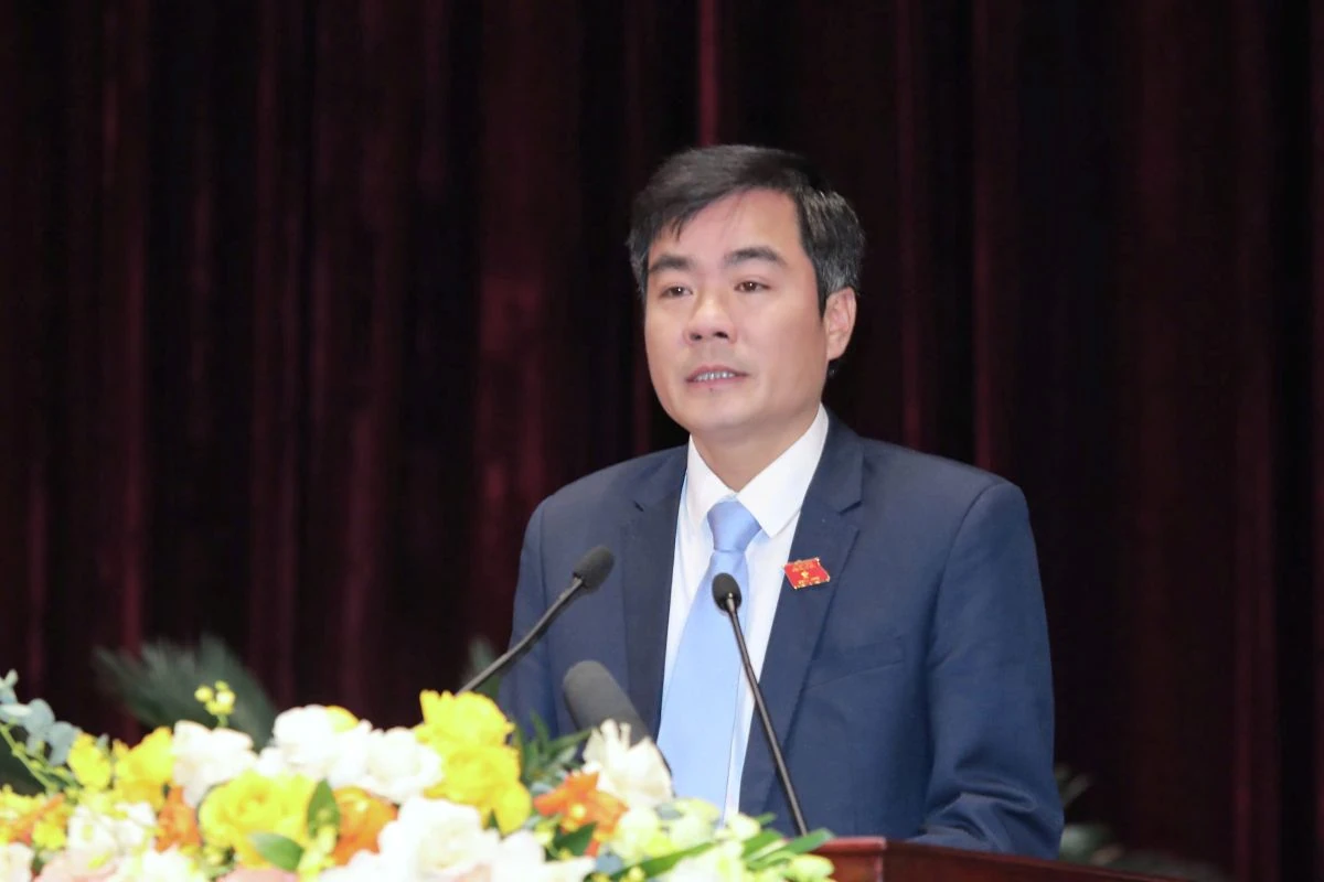 Đại biểu HĐND tỉnh tiếp tục “hiến kế” thực hiện mục tiêu phát triển năm 2026
