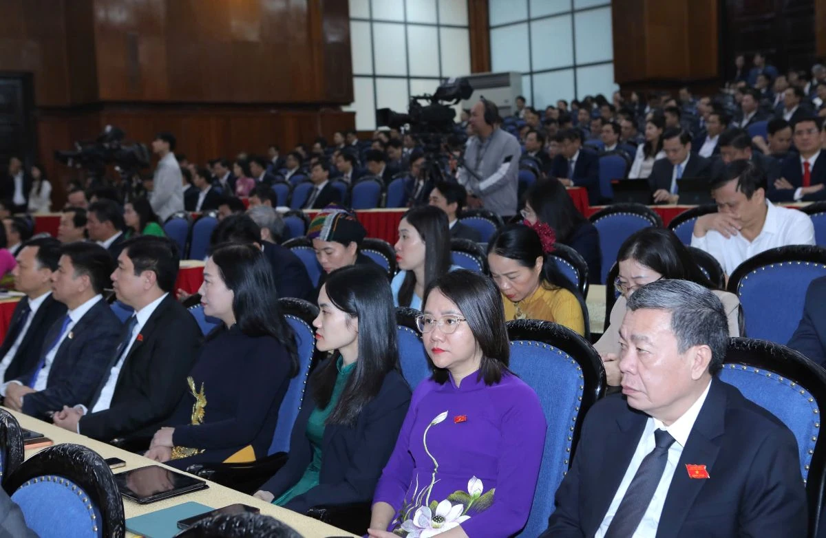 Chủ tịch UBND tỉnh Nguyễn Hoài Anh nêu 7 nhóm nhiệm vụ trọng tâm để tháo gỡ các “điểm nghẽn”