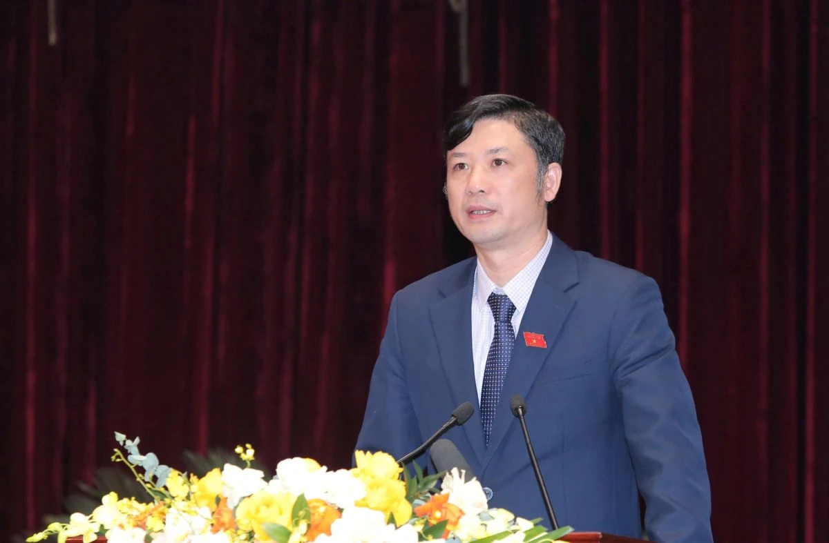 Đại biểu HĐND tỉnh tiếp tục “hiến kế” thực hiện mục tiêu phát triển năm 2026