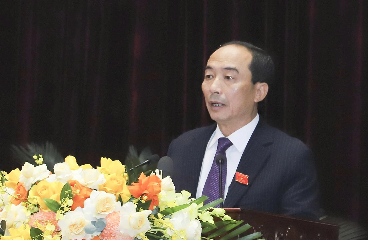 Phát huy dân chủ, tập trung trí tuệ, tích cực tham gia thảo luận, góp phần vào thành công chung của kỳ họp (*)