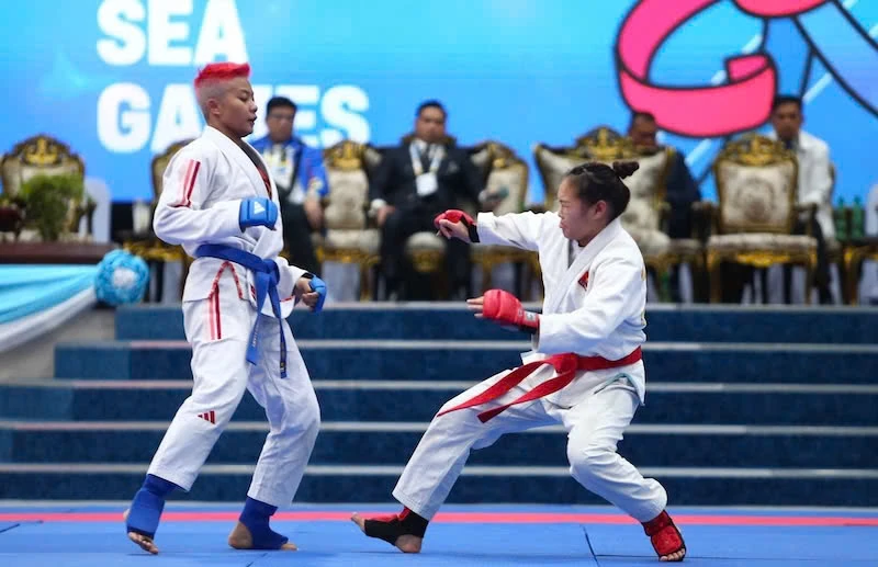 SEA Games 33 ngày 10/12: “Kình ngư” Phạm Thị Vân và đồng đội giành HCĐ Bơi lội