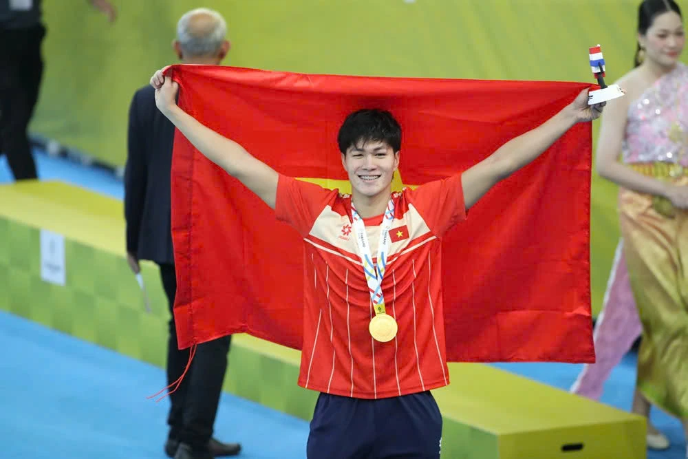 SEA Games 33 ngày 10/12: “Kình ngư” Phạm Thị Vân và đồng đội giành HCĐ Bơi lội