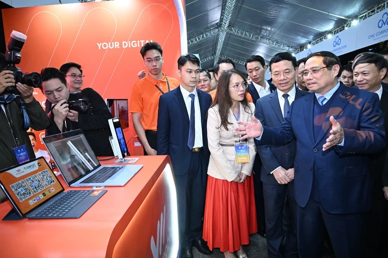 Thủ tướng: Phát triển năng lực công nghệ trong nước là con đường tất yếu