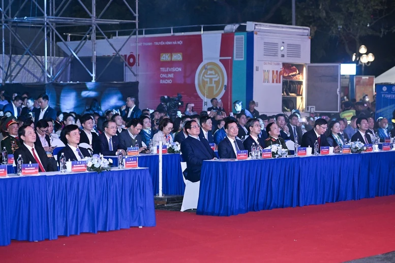 Thủ tướng: Phát triển năng lực công nghệ trong nước là con đường tất yếu