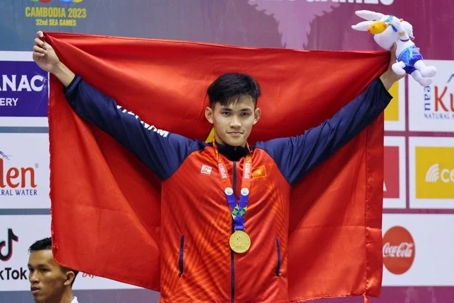 SEA Games 33 ngày 11/12: Đại thắng đường đua xanh, Việt Nam kết thúc ngày 2 với 14 HCV