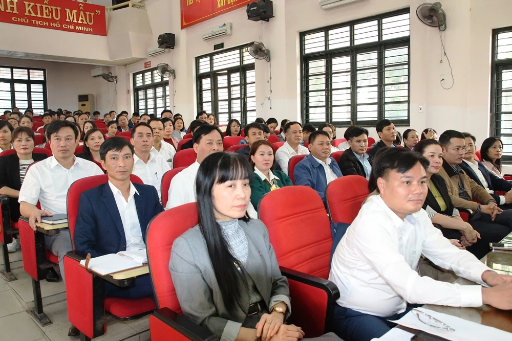 Bế giảng lớp bồi dưỡng nghiệp vụ chuyên sâu về công tác kiểm tra, giám sát năm 2025