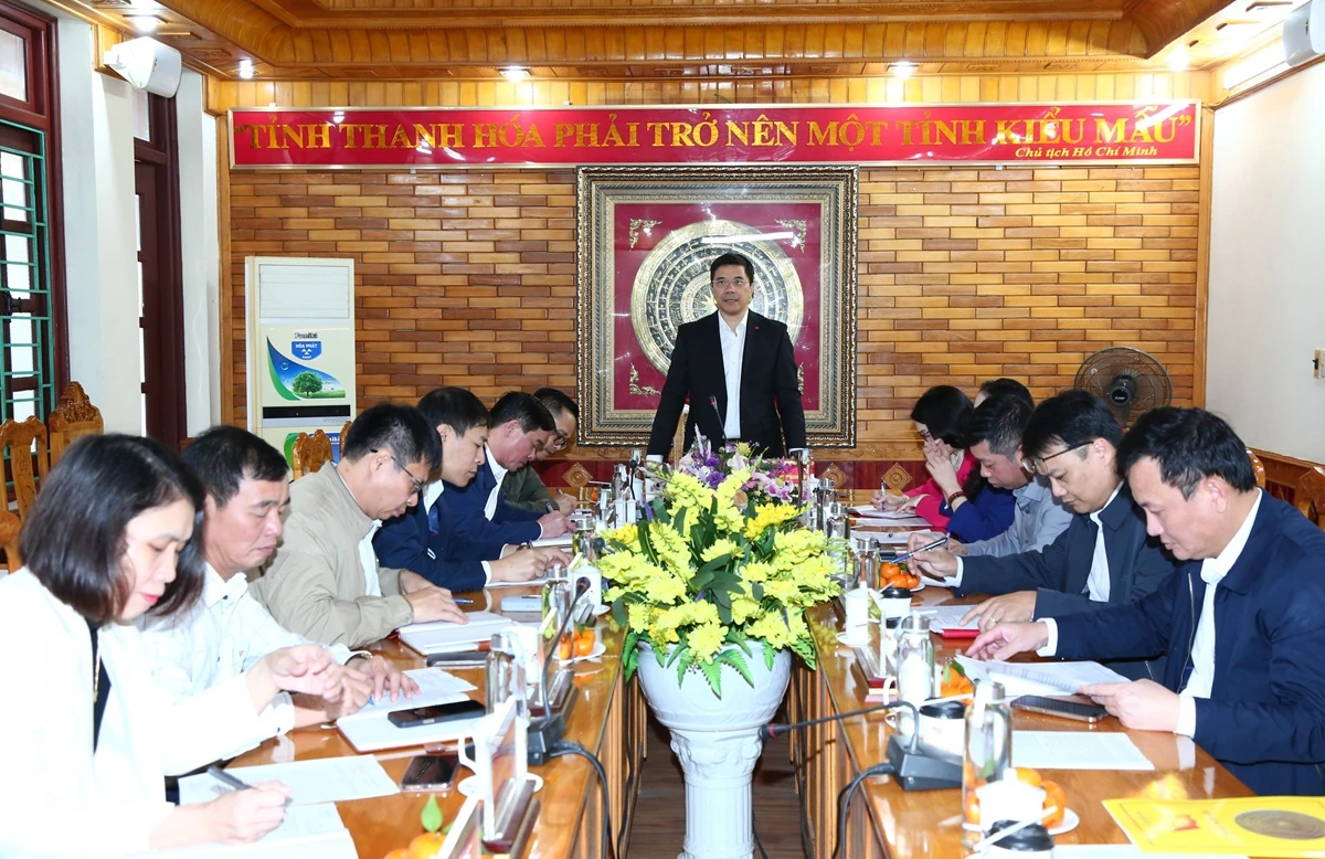 Phó Bí thư Thường trực Tỉnh ủy Nguyễn Hồng Phong thăm, làm việc tại xã Thường Xuân