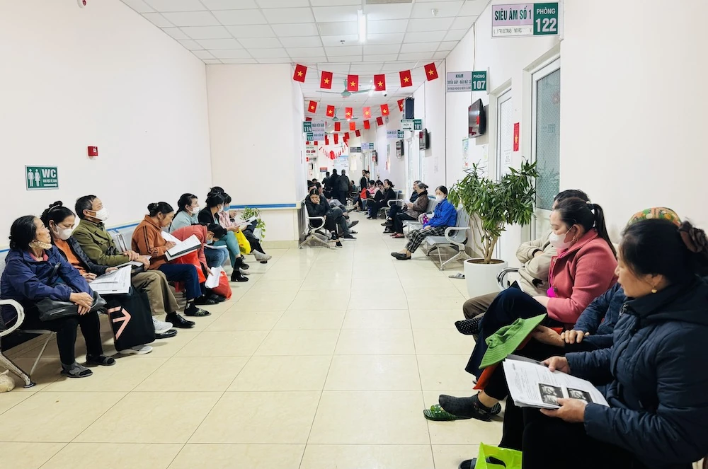 Đẩy mạnh xây dựng môi trường công sở không khói thuốc lá