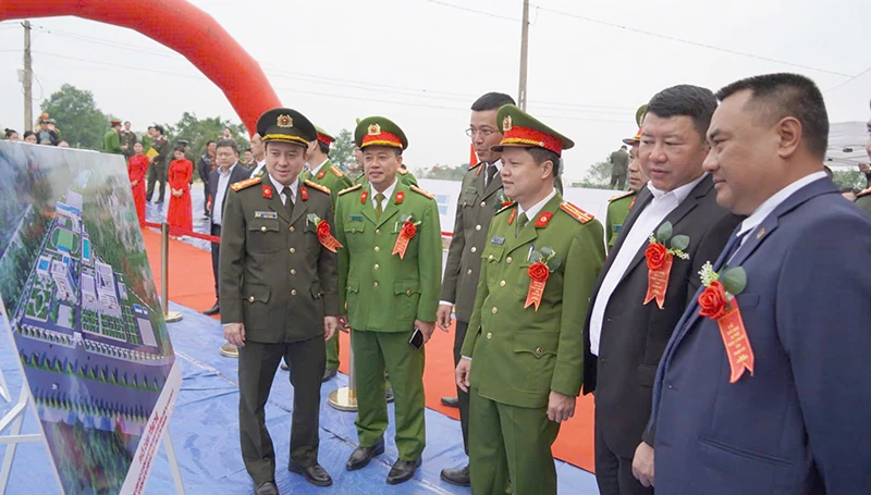 Khởi công xây dựng Trại tạm giam và các công trình Cảnh sát cơ động Công an Thanh Hóa