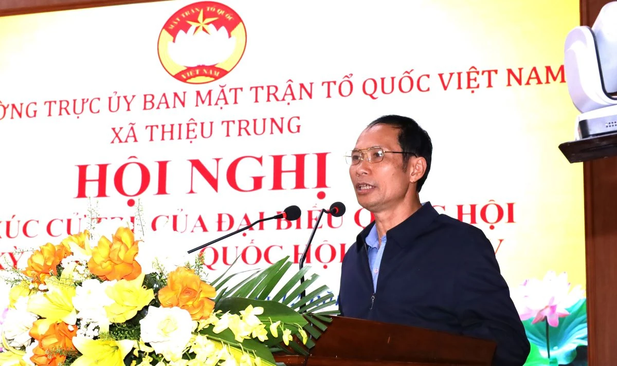 Cử tri xã Thiệu Trung kiến nghị nhiều vấn đề liên quan đến lĩnh vực văn hóa, giáo dục, y tế