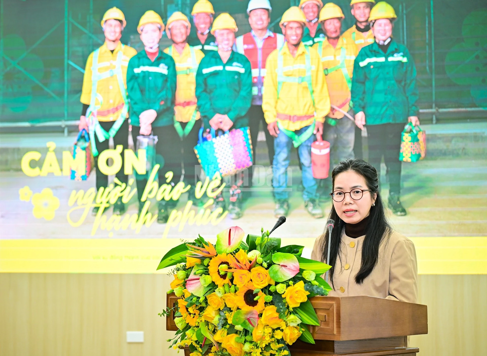 Xây Tết 2026: Mang Tết ấm đến với 30 nghìn công nhân xây dựng, vệ sinh môi trường, thoát nước đô thị