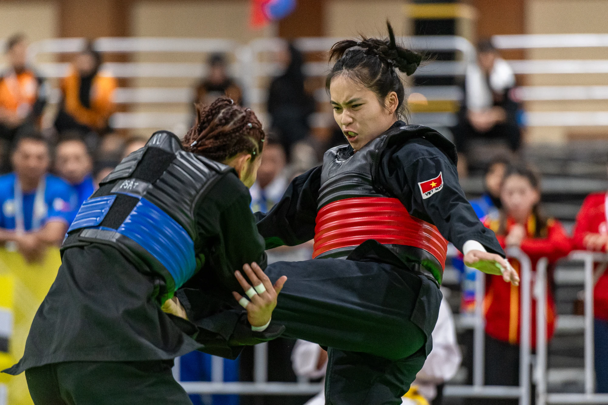 Toàn thắng tứ kết, Pencak Silat Việt Nam tranh 10 vé vào chung kết các nội dung đối kháng