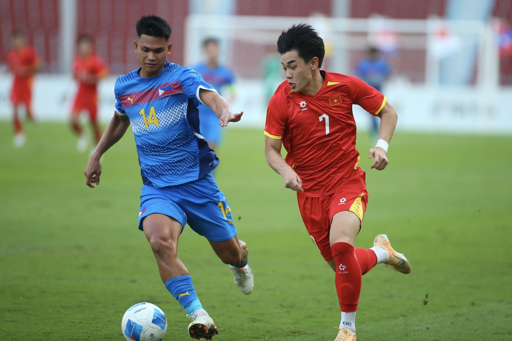 U23 Việt Nam sẵn sàng gây bất ngờ cho Thái Lan ở Chung kết SEA Games 33; Ousmane Dembele giành The Best 2025