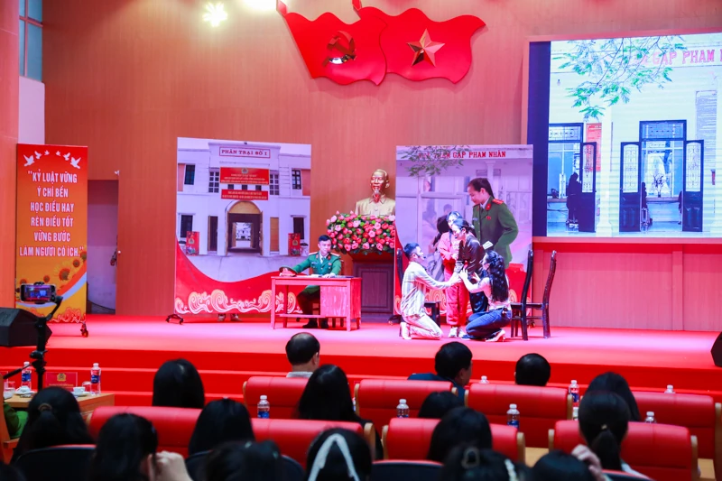 Cảm nhận về sách - Hội thi ý nghĩa cho phạm nhân