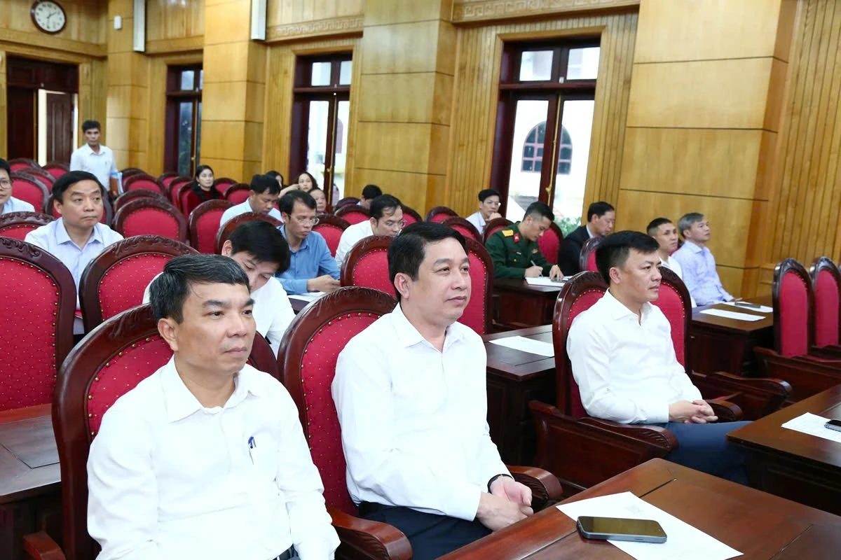 Thực hiện tốt công tác đào tạo, bồi dưỡng đội ngũ cán bộ lãnh đạo, quản lý