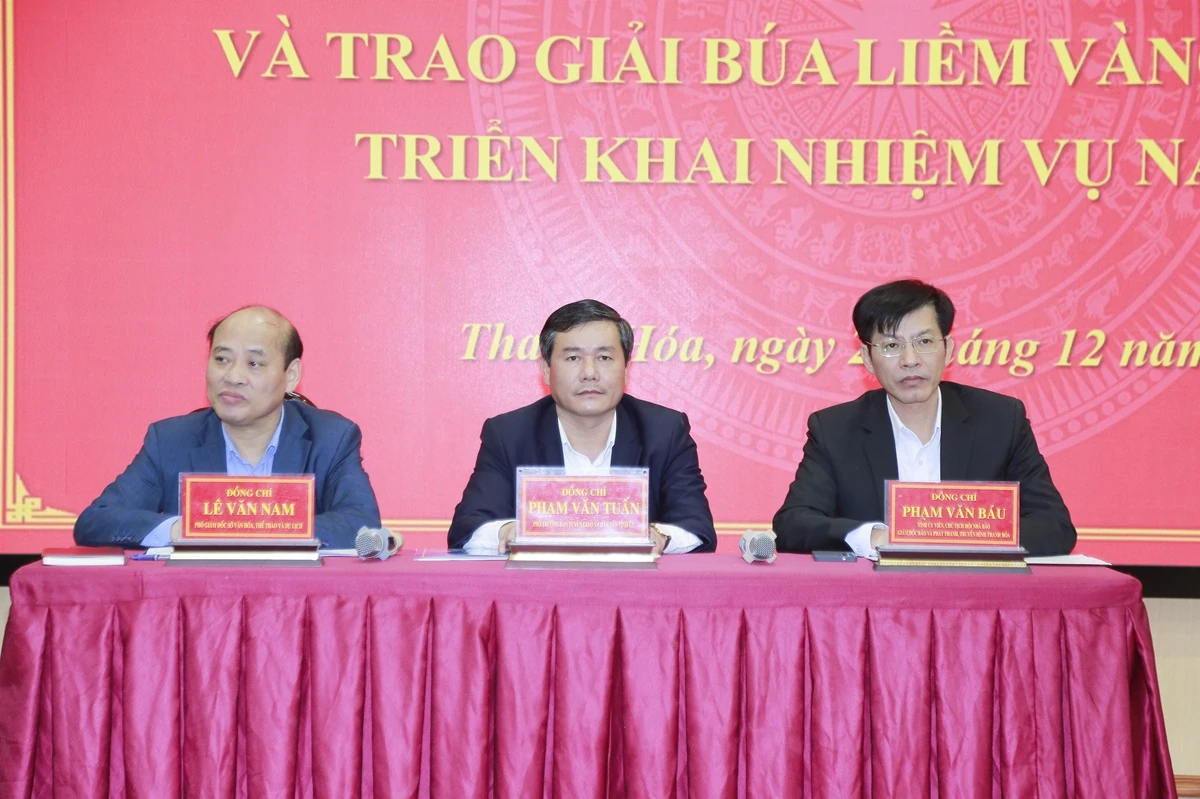 Tổng kết công tác báo chí và trao Giải Búa liềm vàng năm 2025