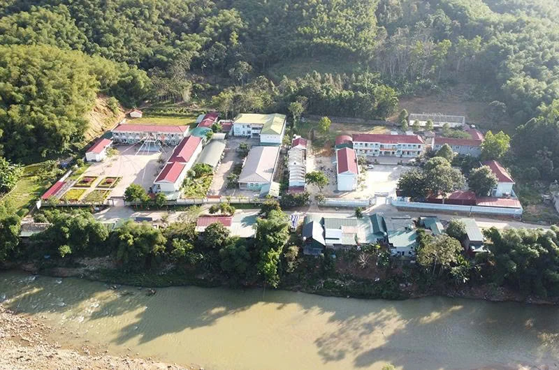 Biên giới, thắp những mầm xanh (Bài 2): Xây trường, mở cả tương lai
