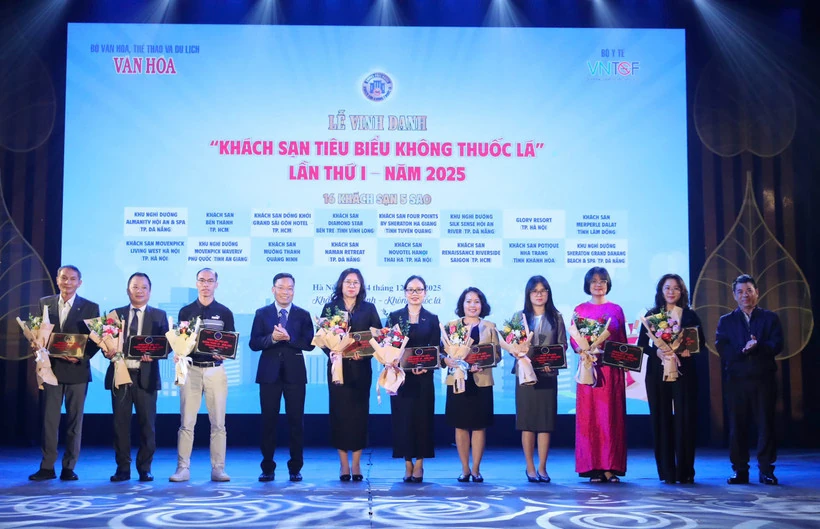 Vinh danh 44 khách sạn tiêu biểu không thuốc lá vì môi trường xanh sạch