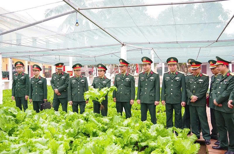 Học và làm theo Bác ở “Đơn vị quyết thắng”