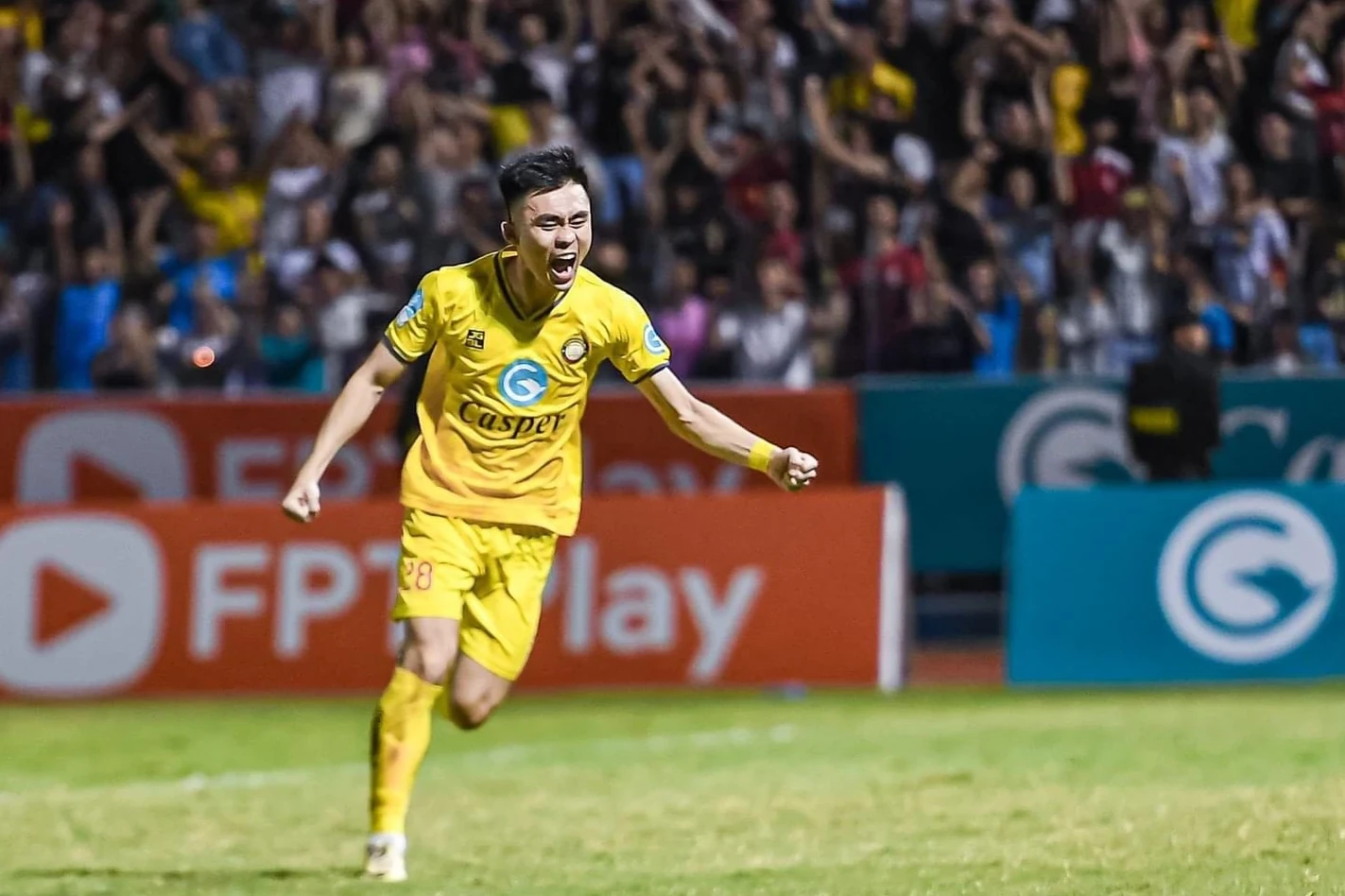 Hậu vệ Hoàng Thái Bình chia tay Đông Á Thanh Hóa