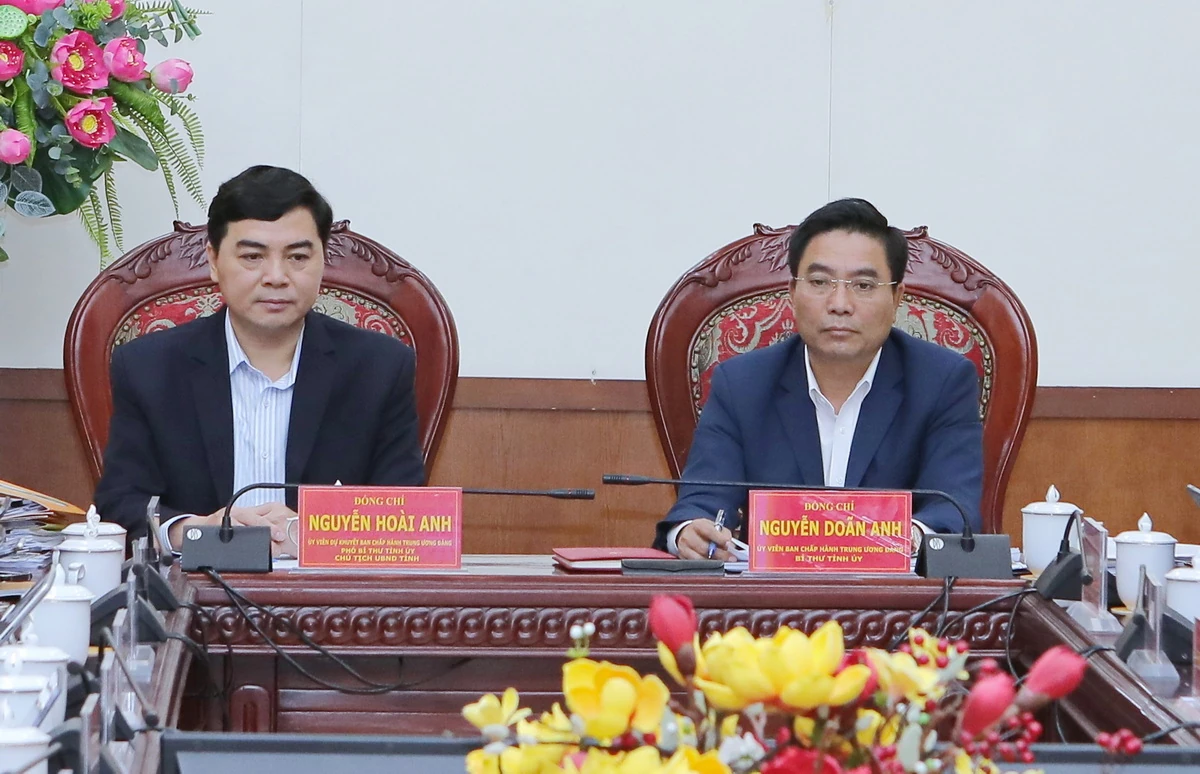 Quyết tâm tháo gỡ những “điểm nghẽn” lớn đang cản trở phát triển
