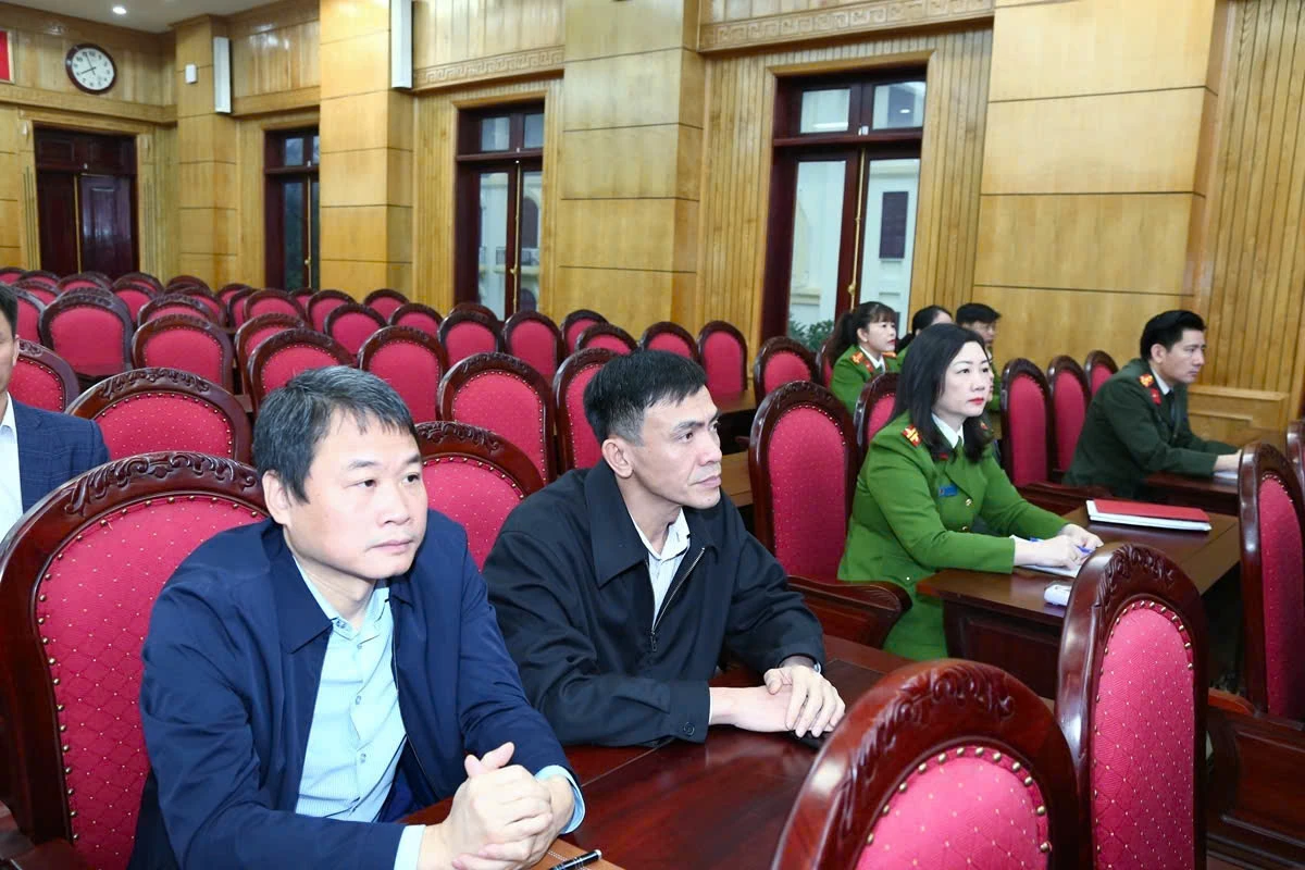 Triển khai đồng bộ, bảo đảm tiến độ, chất lượng các nền tảng số từ Trung ương đến cơ sở