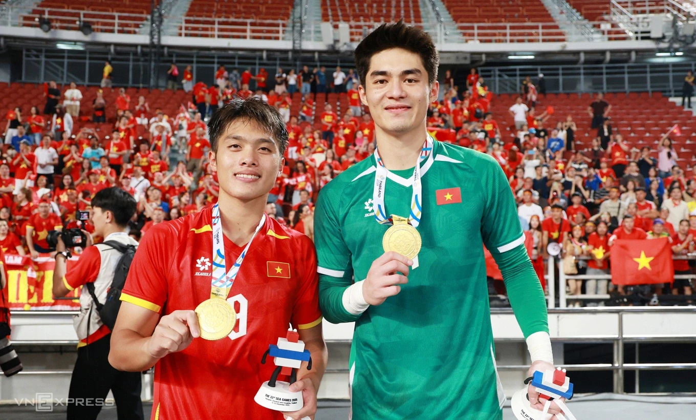 Báo Hàn Quốc kỳ vọng U23 Việt Nam vươn tầm châu lục; Ronaldo nhận giải Cầu thủ hay nhất Trung Đông