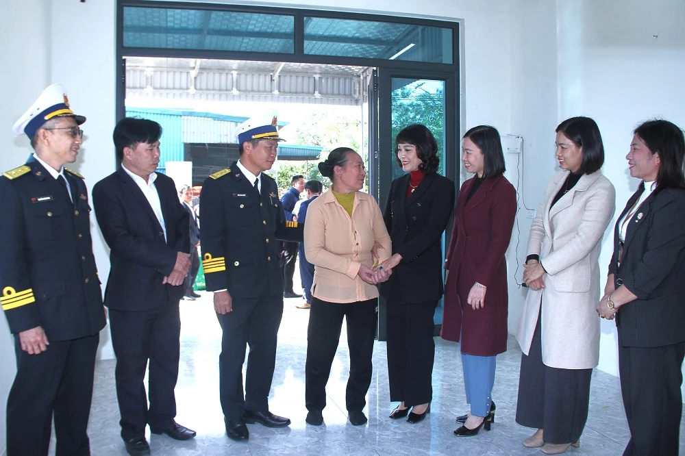 Công ty Cổ phần Tân Cảng - Cái Mép bàn giao 3 căn nhà tình nghĩa tại Thanh Hóa